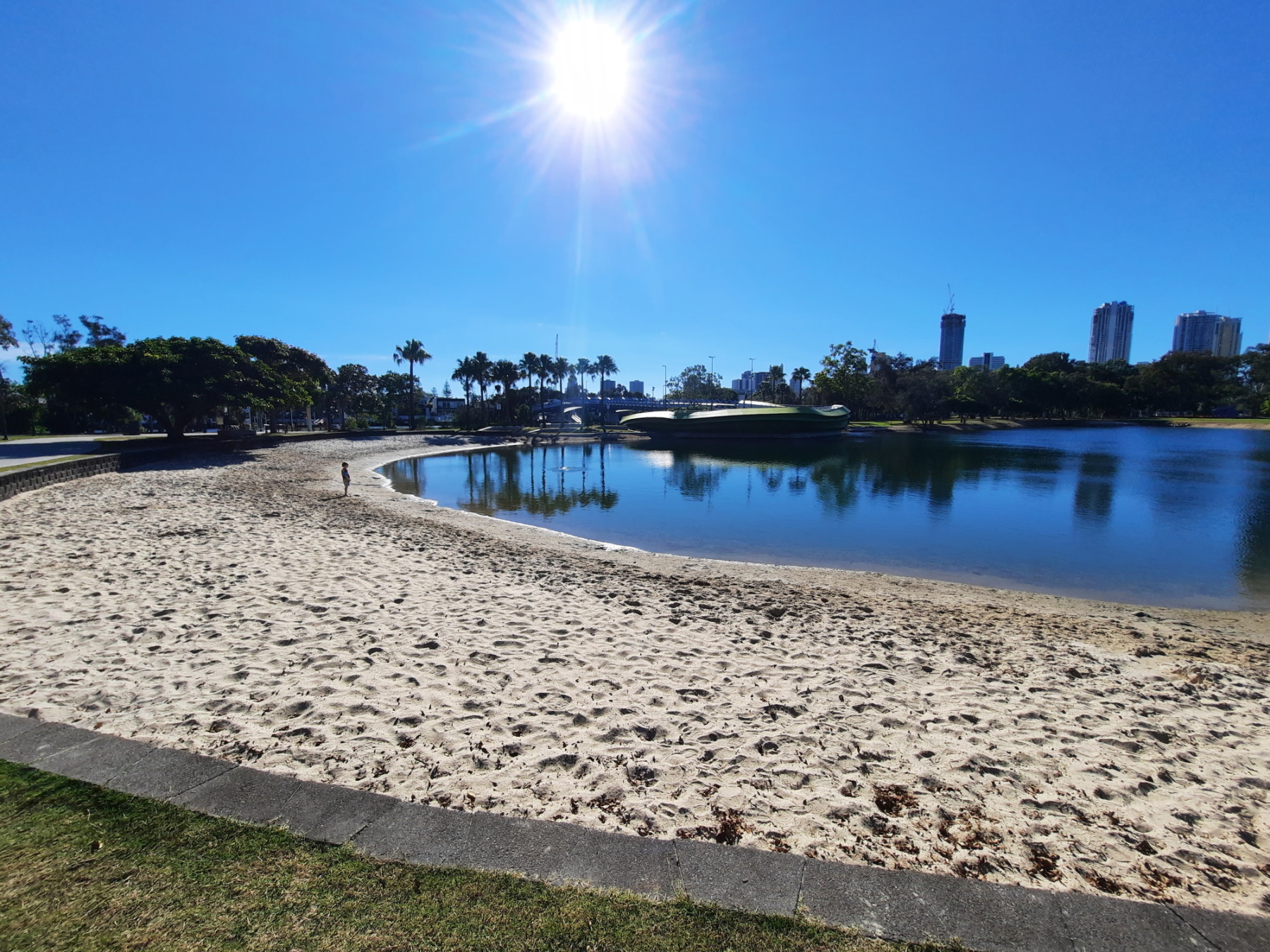 Where To Swim On The Gold Coast - Mrs Lardeedah